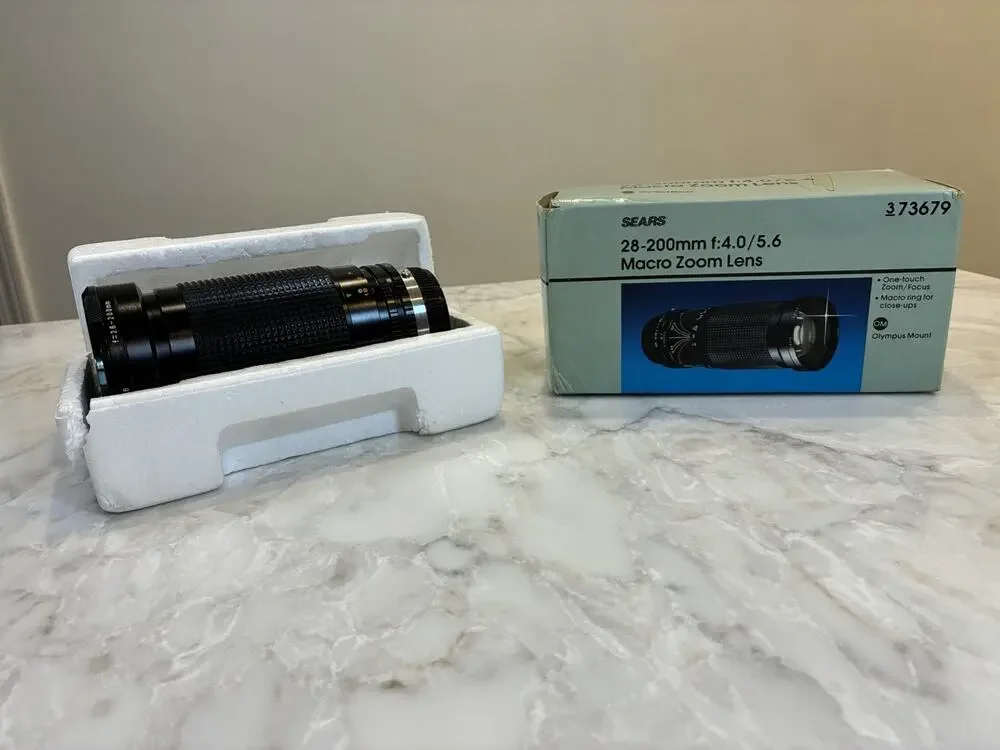 Sears 28-200mm f:4.0/5.6 Macro Zoom Lens For Olympus OM Mount Vintage 1980s Boxd